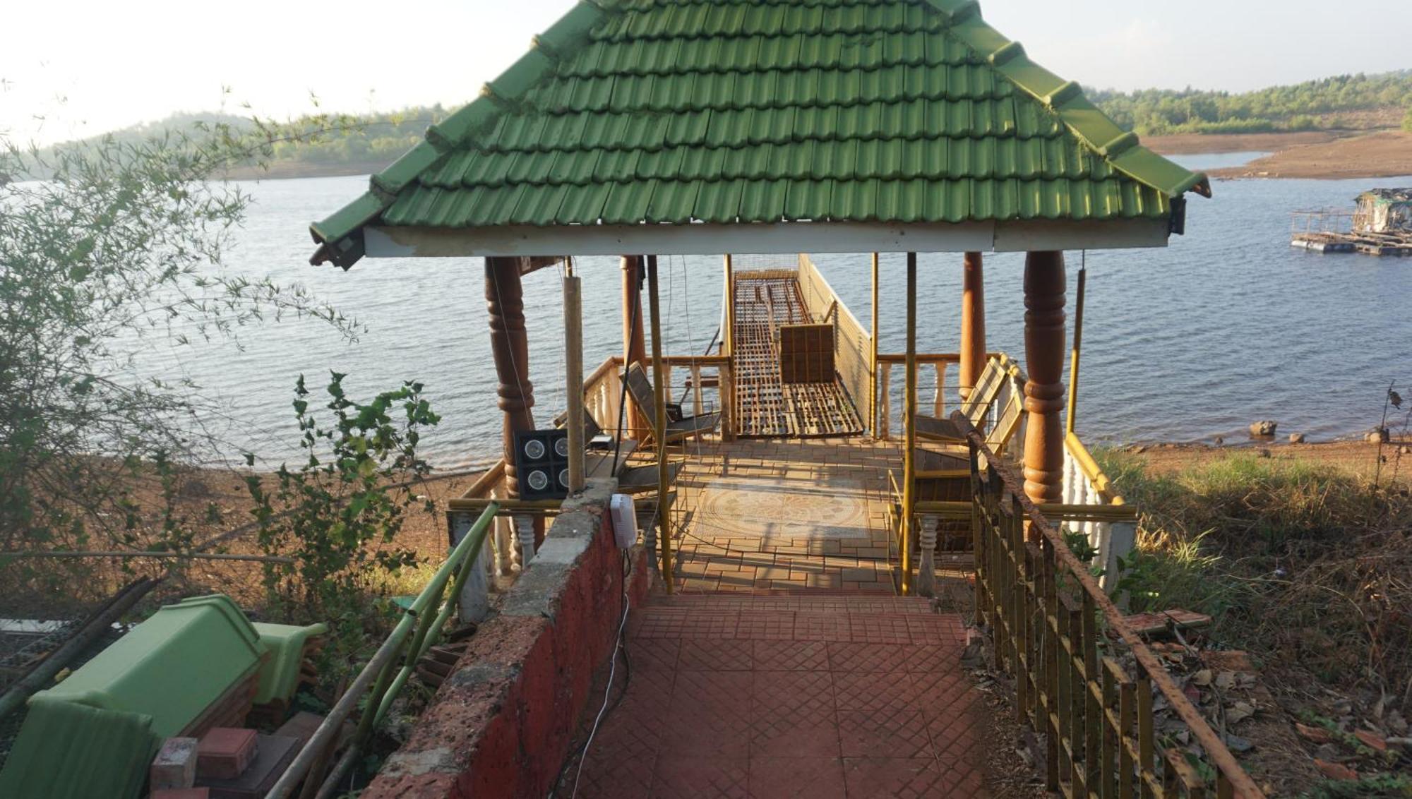 Sona Villa, The Lake Chalet Kudal  Dış mekan fotoğraf